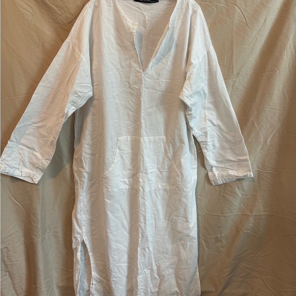 Elegant White Long Sleeve Dress